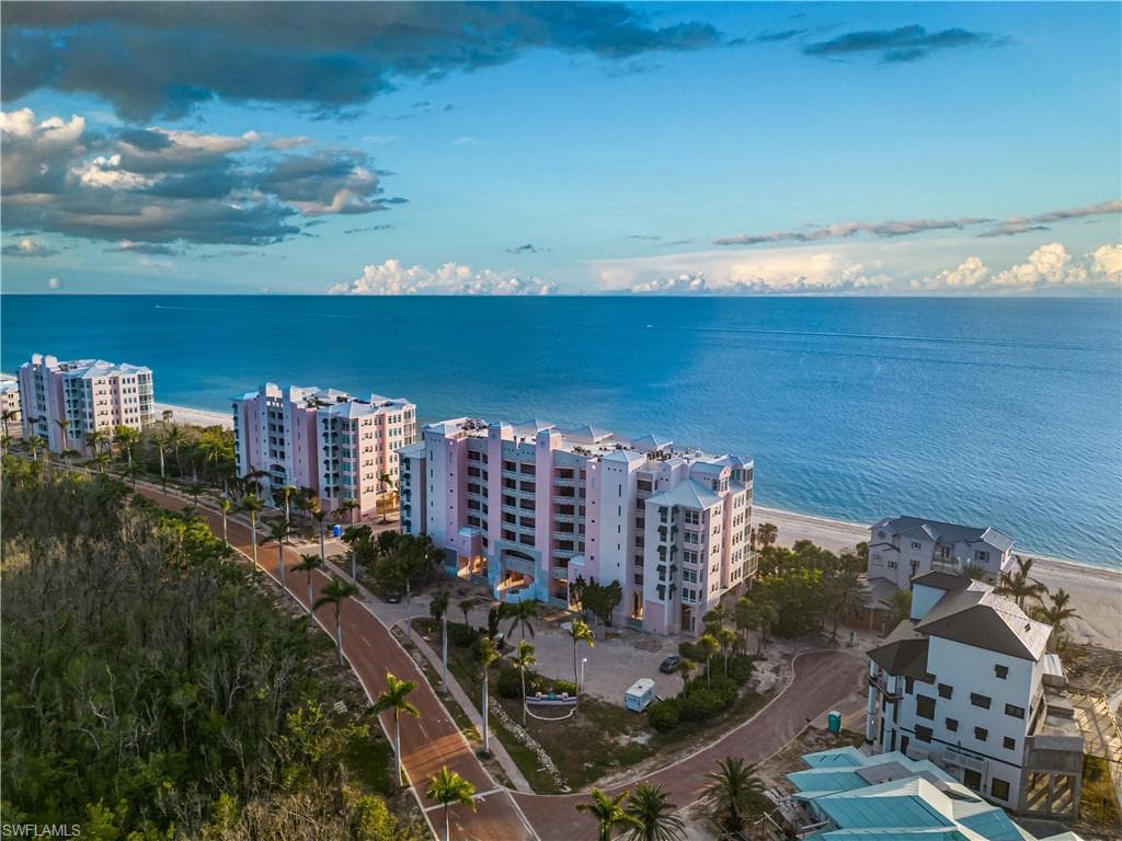 253 Barefoot Beach Blvd 206, Bonita Springs, FL 34134-32