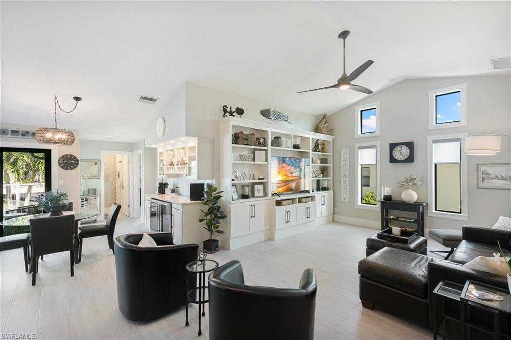 219 Angler Ct, Marco Island, FL 34145-18