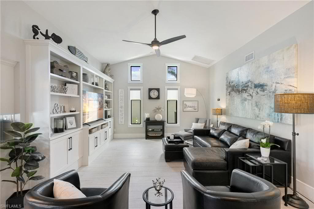 219 Angler Ct, Marco Island, FL 34145-19