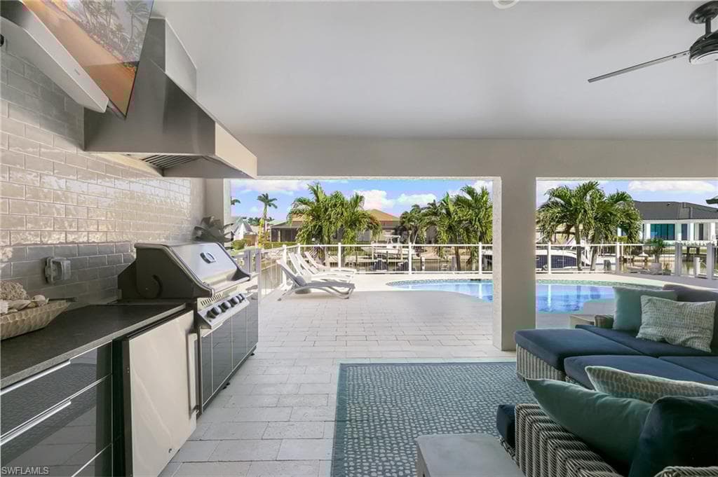 219 Angler Ct, Marco Island, FL 34145-24