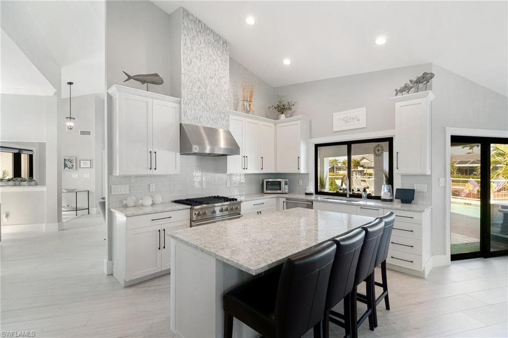 219 Angler Ct, Marco Island, FL 34145-8