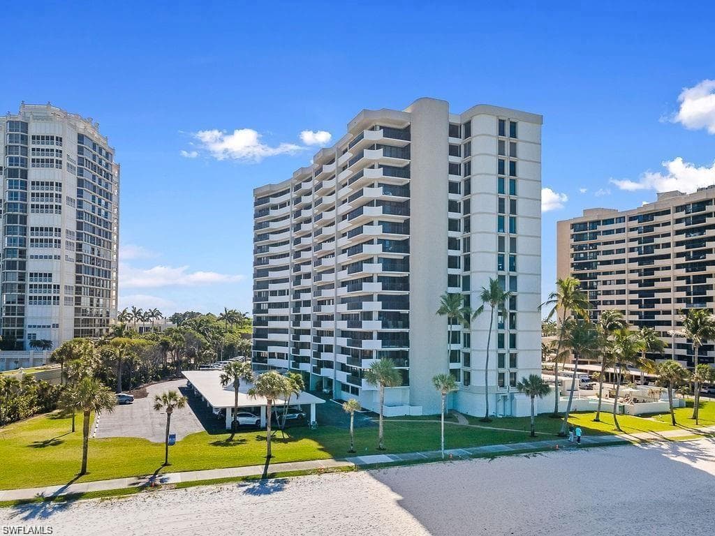 4005 Gulf Shore Blvd N 802, Naples, FL 34103-24