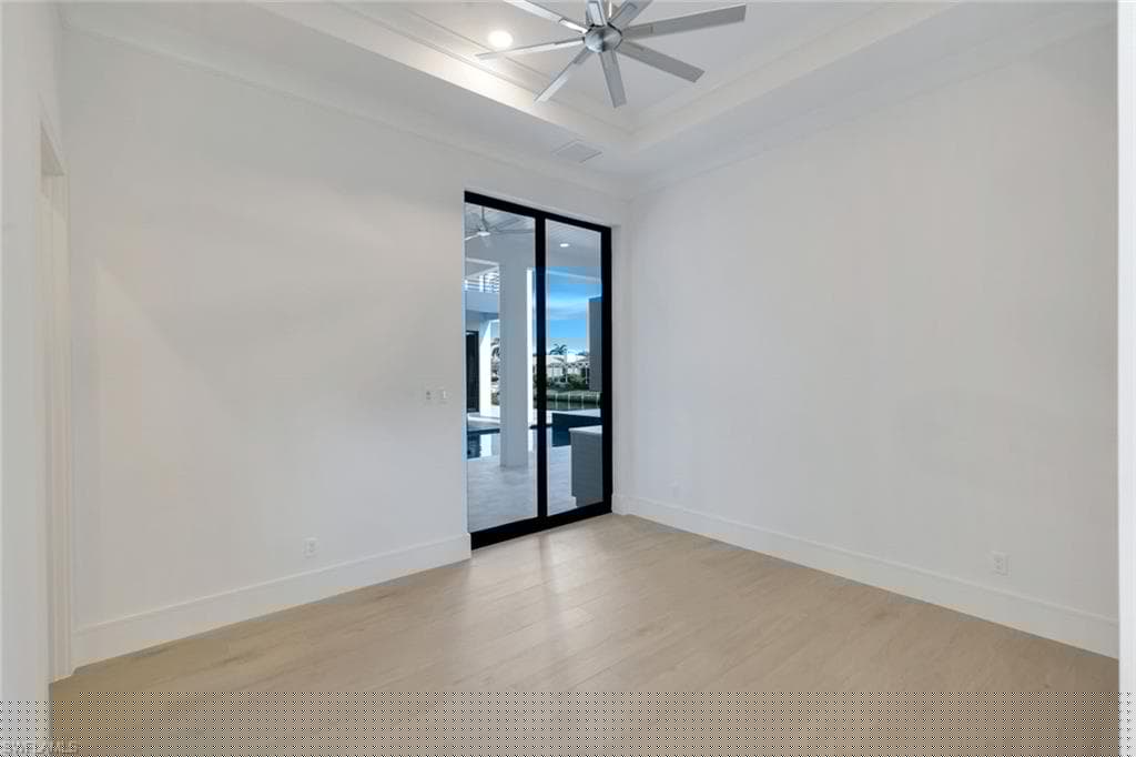 1071 Dana Ct, Marco Island, FL 34145-21