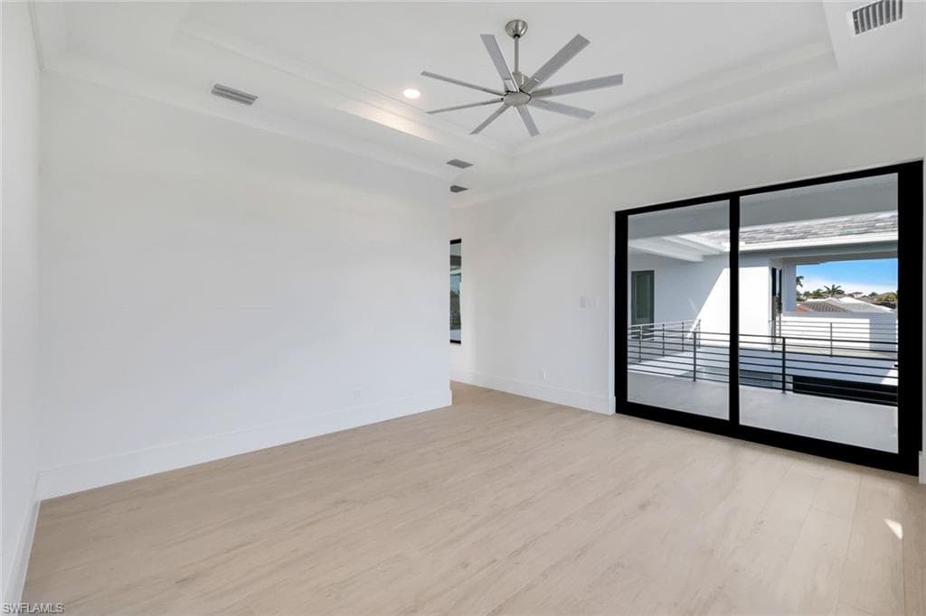 1071 Dana Ct, Marco Island, FL 34145-29