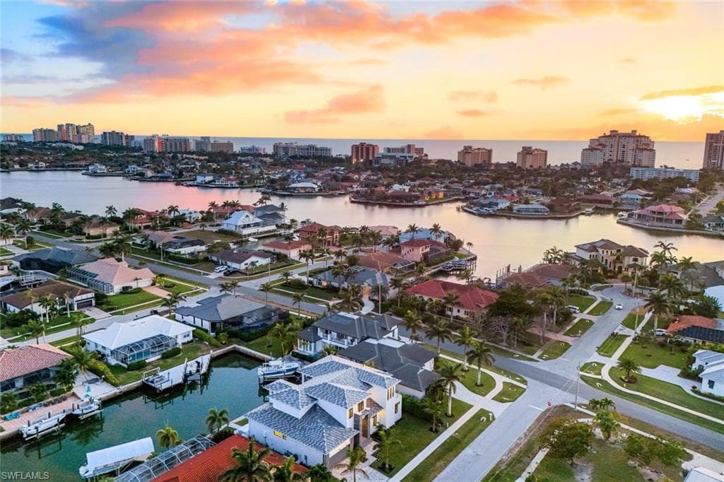 1071 Dana Ct, Marco Island, FL 34145-51