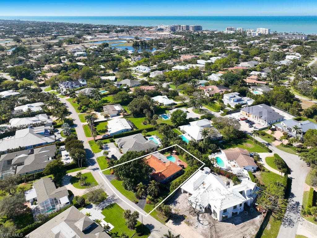 1541 Mandarin Rd, Naples, FL 34102-9