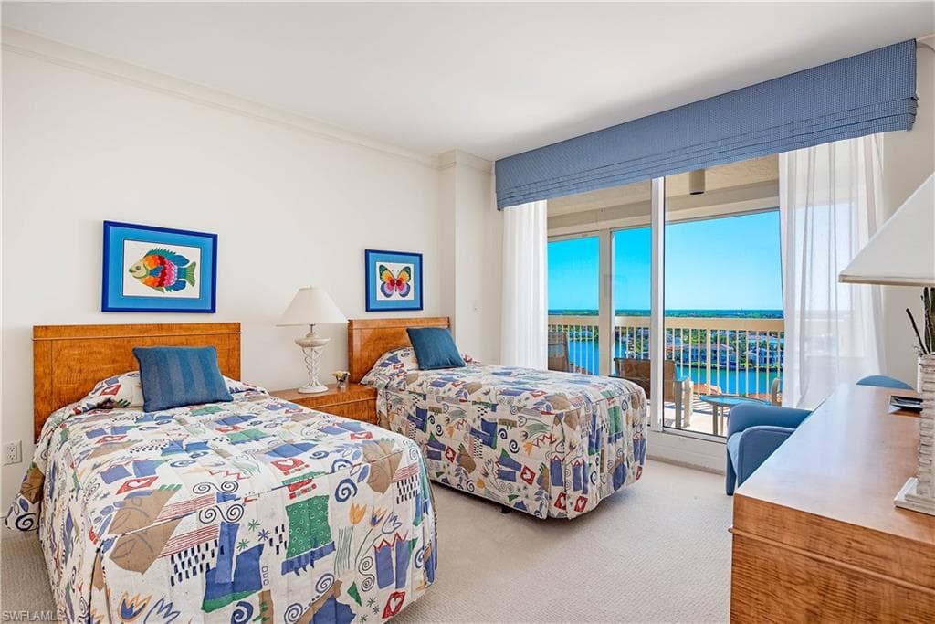 4021 Gulf Shore Blvd N 1006, Naples, FL 34103-16