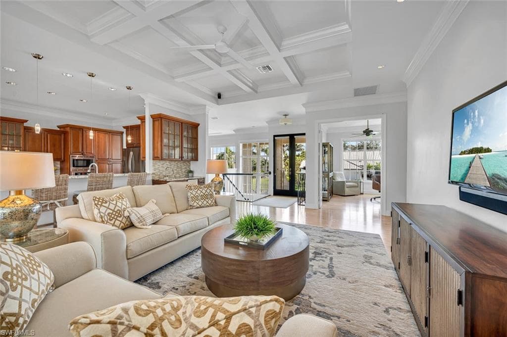 27070 Driftwood Dr, Bonita Springs, FL 34135-5