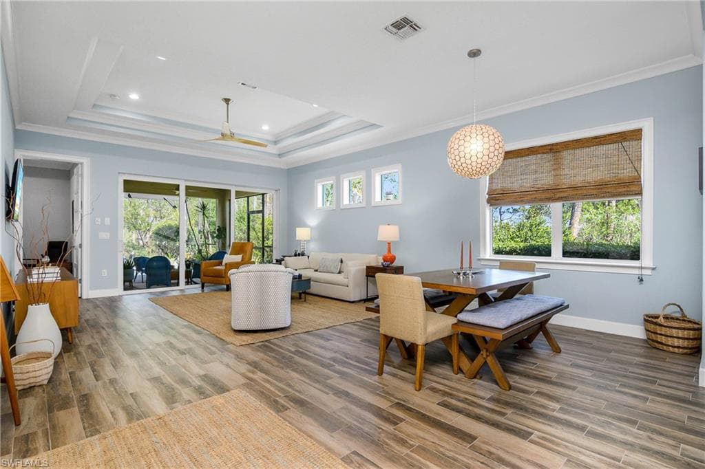 7193 Dominica Dr, Naples, FL 34113-12
