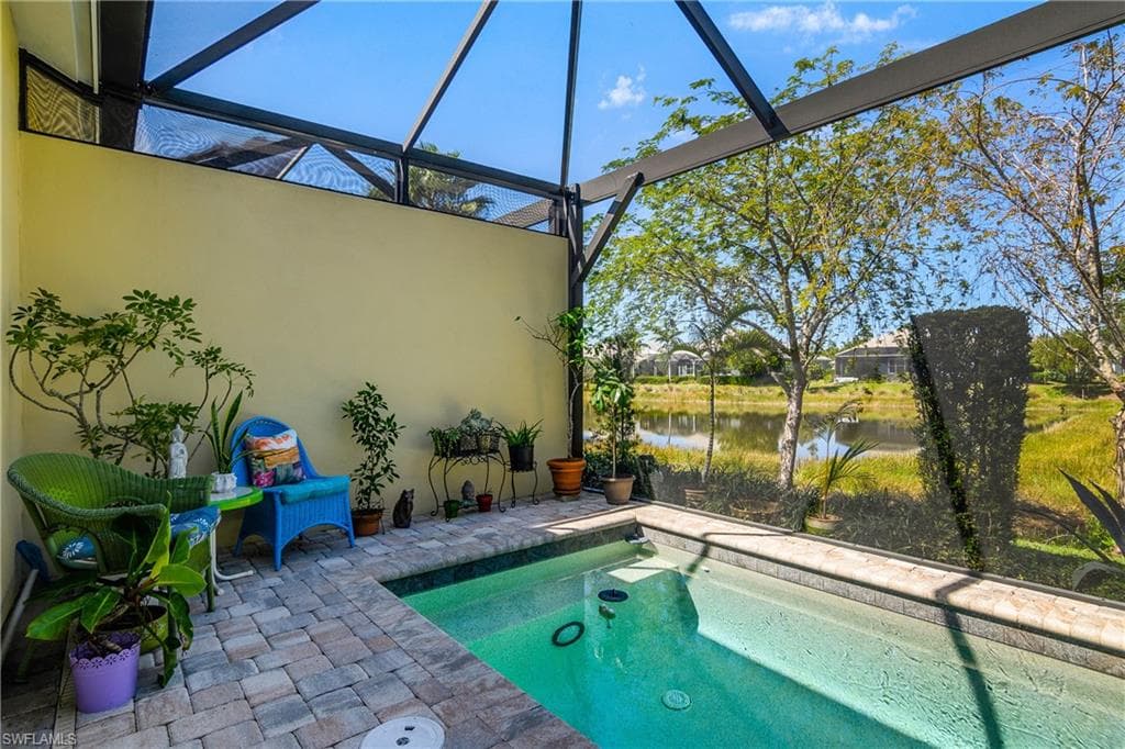 7193 Dominica Dr, Naples, FL 34113-25
