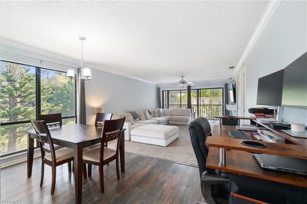 248 Pebble Beach Cir G201, Naples, FL 34113-16