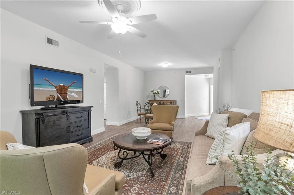 3975 Deer Crossing Ct 102, Naples, FL 34114-11