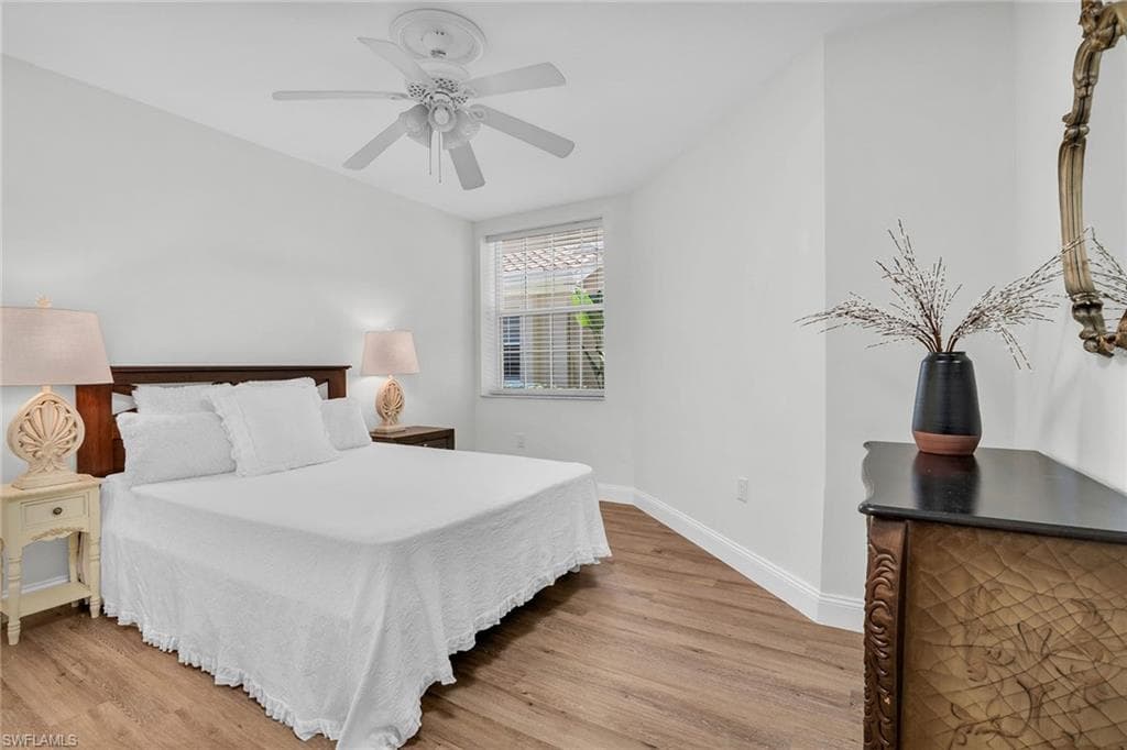3975 Deer Crossing Ct 102, Naples, FL 34114-15