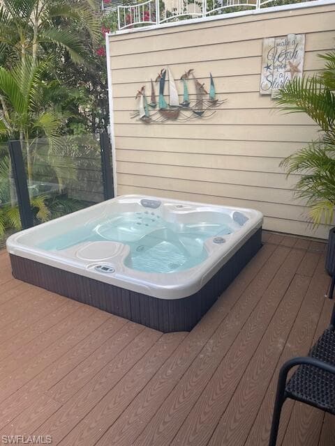 3385 Riverside Dr, Fort Myers, FL 33916-35
