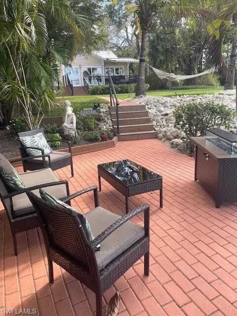 3385 Riverside Dr, Fort Myers, FL 33916-36