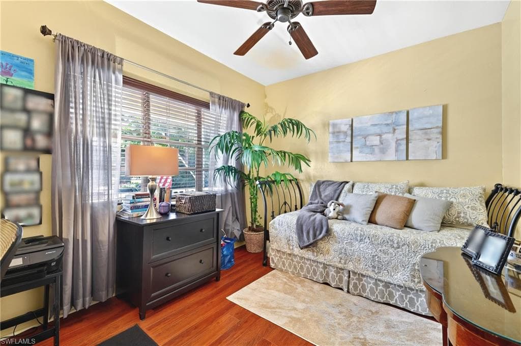 3385 Riverside Dr, Fort Myers, FL 33916-7
