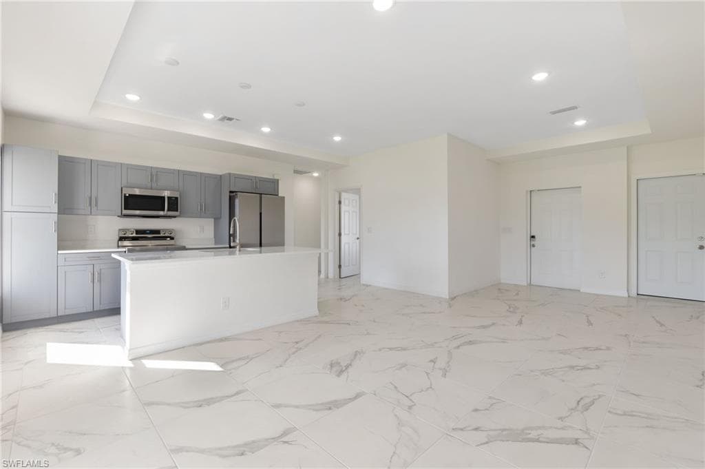 2903 Donald Ave S, Lehigh Acres, FL 33976-2