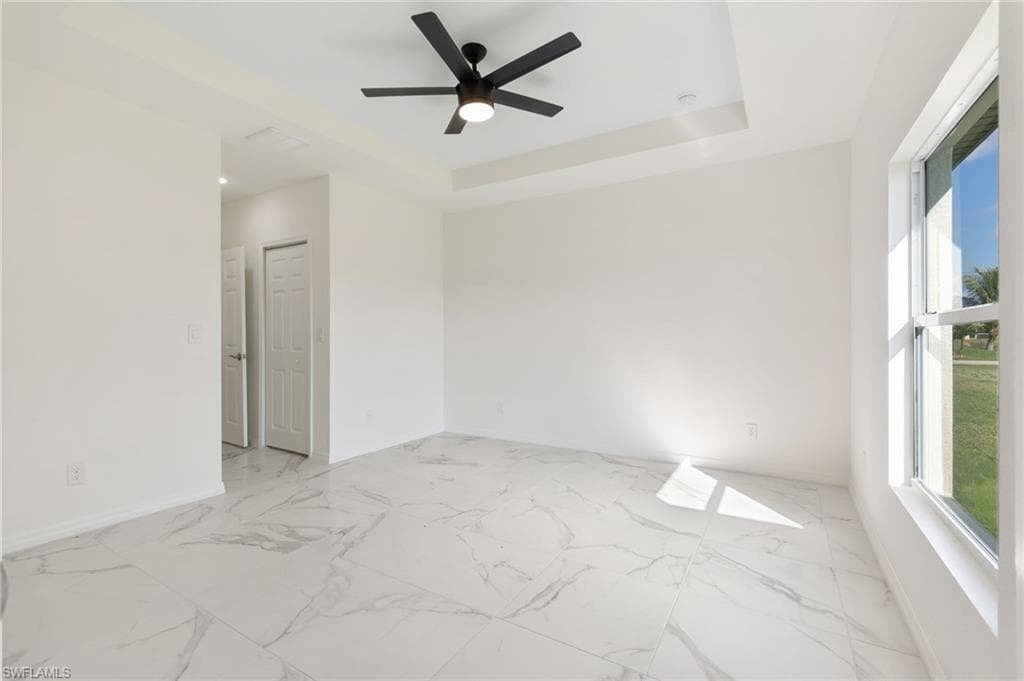 2903 Donald Ave S, Lehigh Acres, FL 33976-6