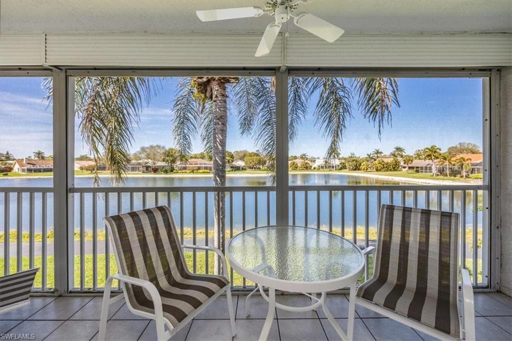 1090 Partridge Cir 201, Naples, FL 34104-1