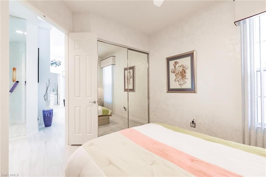 3500 Donoso Ct, Naples, FL 34109-22