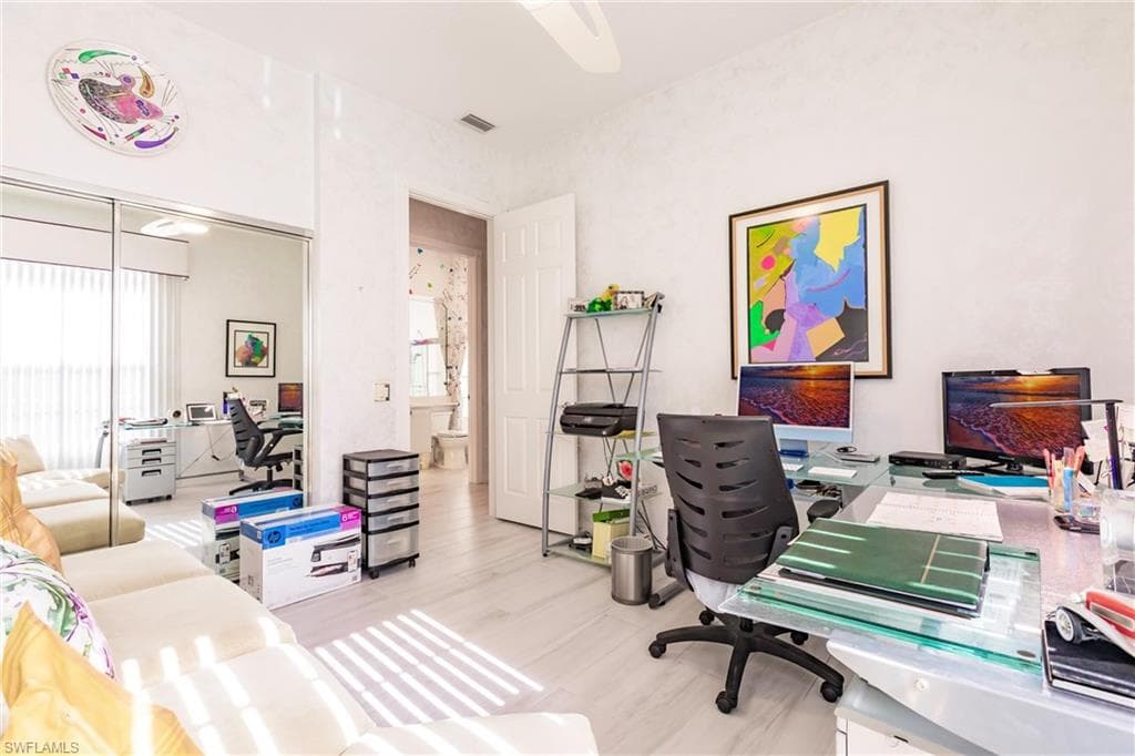 3500 Donoso Ct, Naples, FL 34109-25