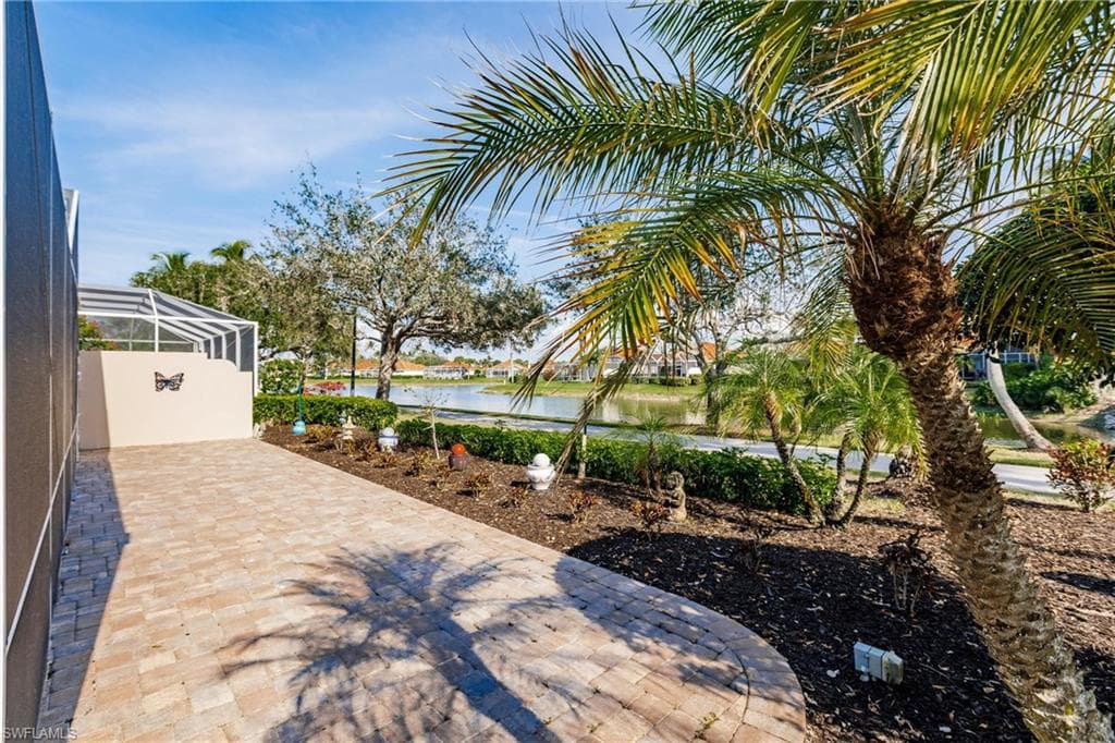 3500 Donoso Ct, Naples, FL 34109-33
