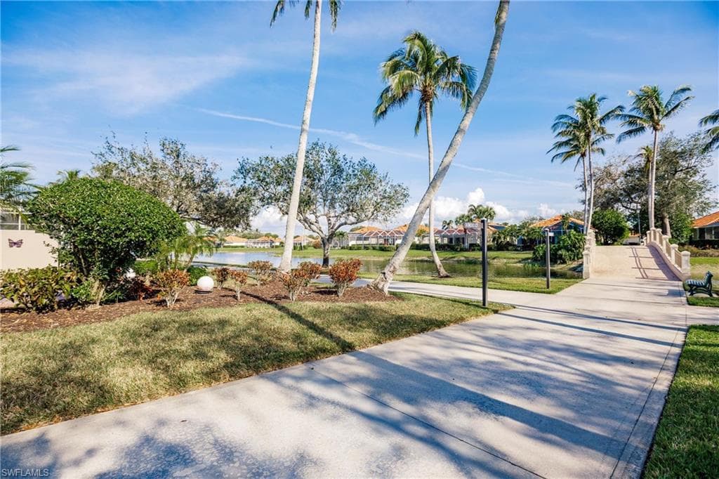 3500 Donoso Ct, Naples, FL 34109-34