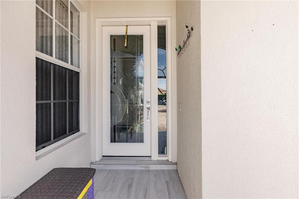 3500 Donoso Ct, Naples, FL 34109-6