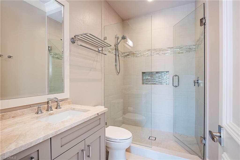 7100 Verde Way, Naples, FL 34108-16