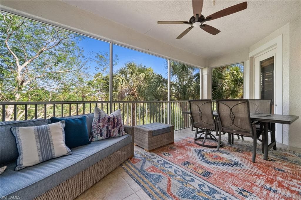 12858 Carrington Cir 8-201, Naples, FL 34105-11