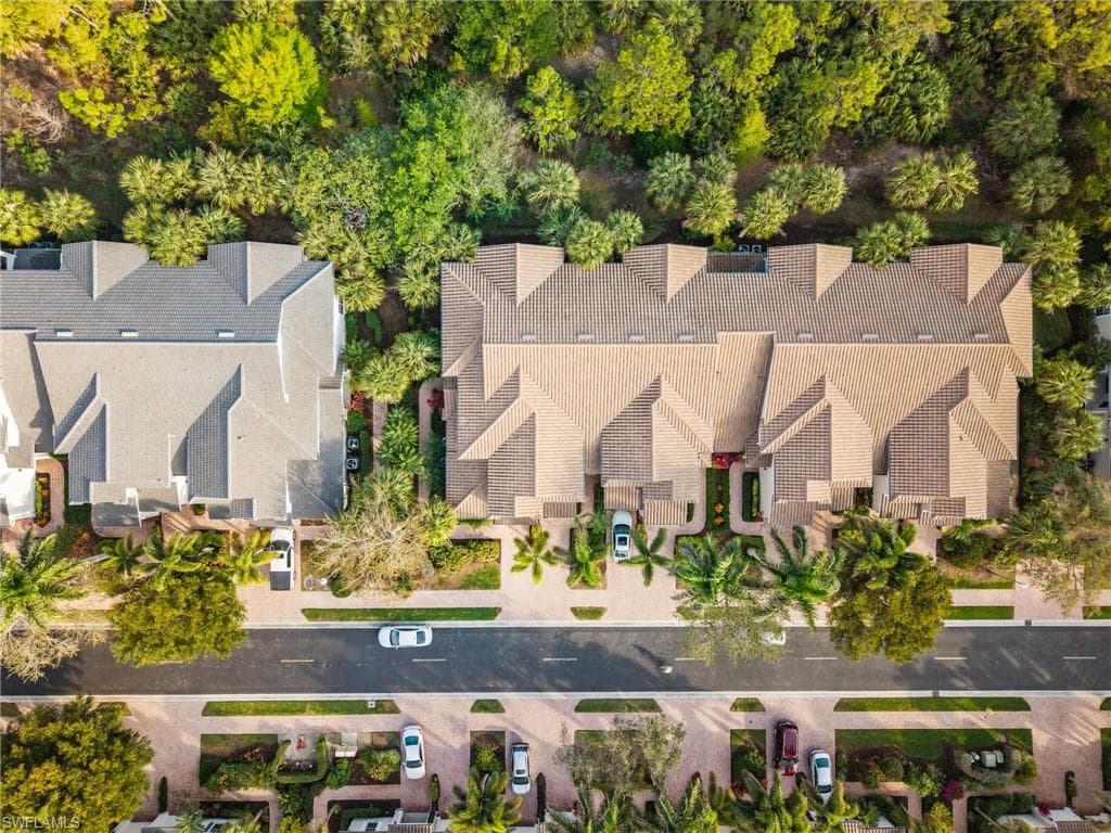 12858 Carrington Cir 8-201, Naples, FL 34105-35