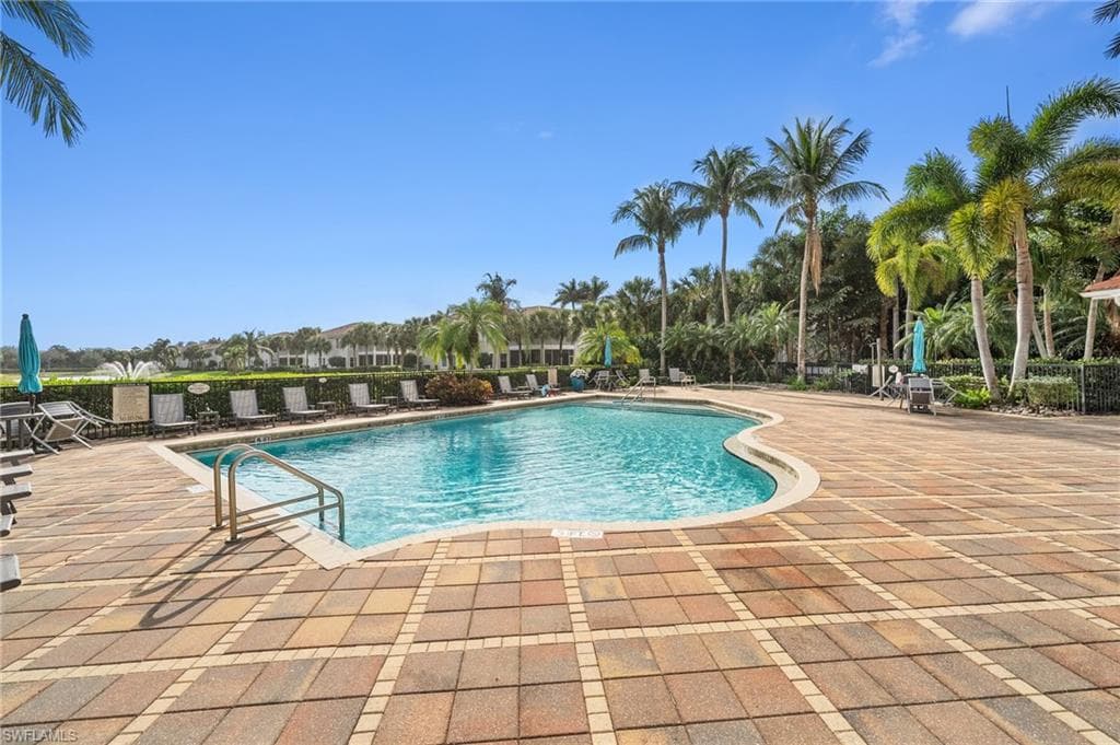 12858 Carrington Cir 8-201, Naples, FL 34105-42