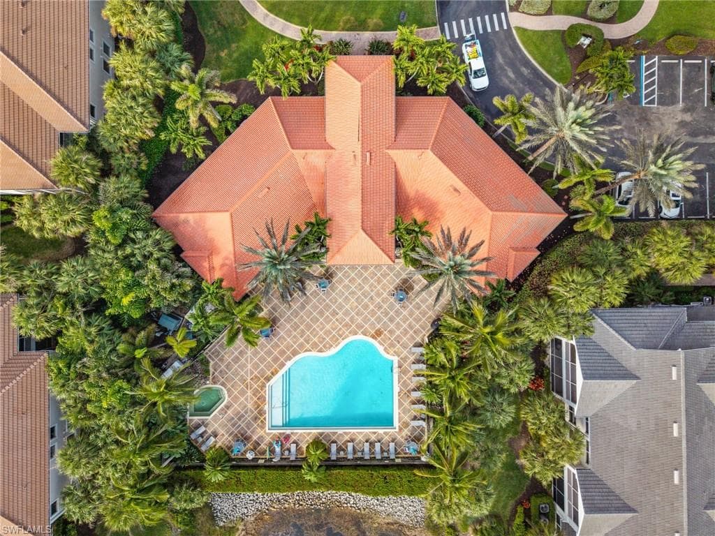12858 Carrington Cir 8-201, Naples, FL 34105-45