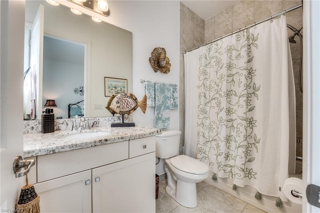 9293 Woodhurst Dr, Naples, FL 34120-15