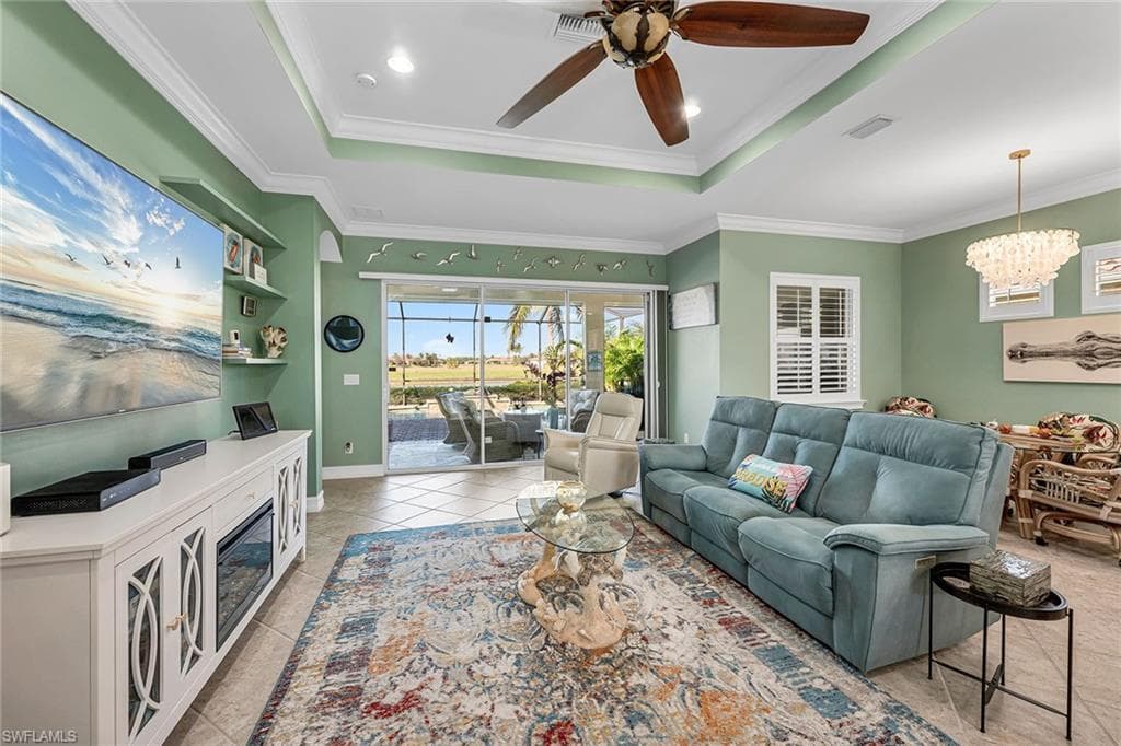 9205 Campanile Cir, Naples, FL 34114-9