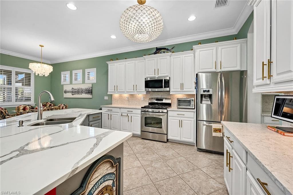 9205 Campanile Cir, Naples, FL 34114-13