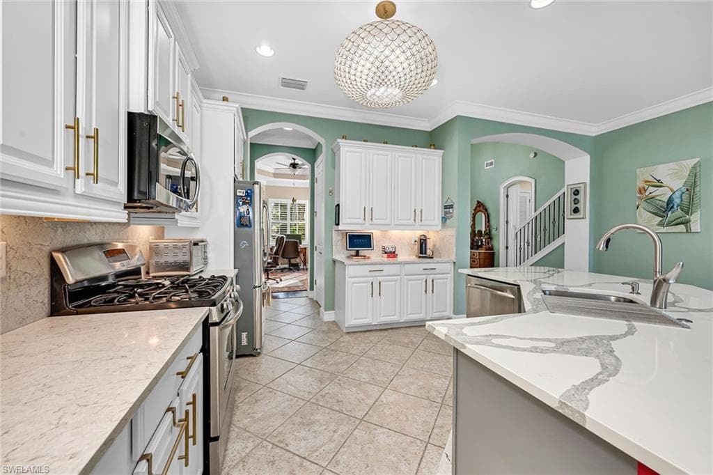 9205 Campanile Cir, Naples, FL 34114-14