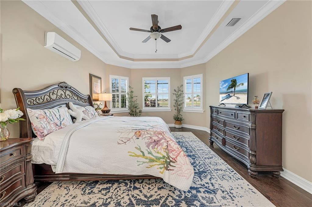 9205 Campanile Cir, Naples, FL 34114-21