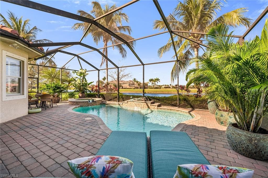 9205 Campanile Cir, Naples, FL 34114-35