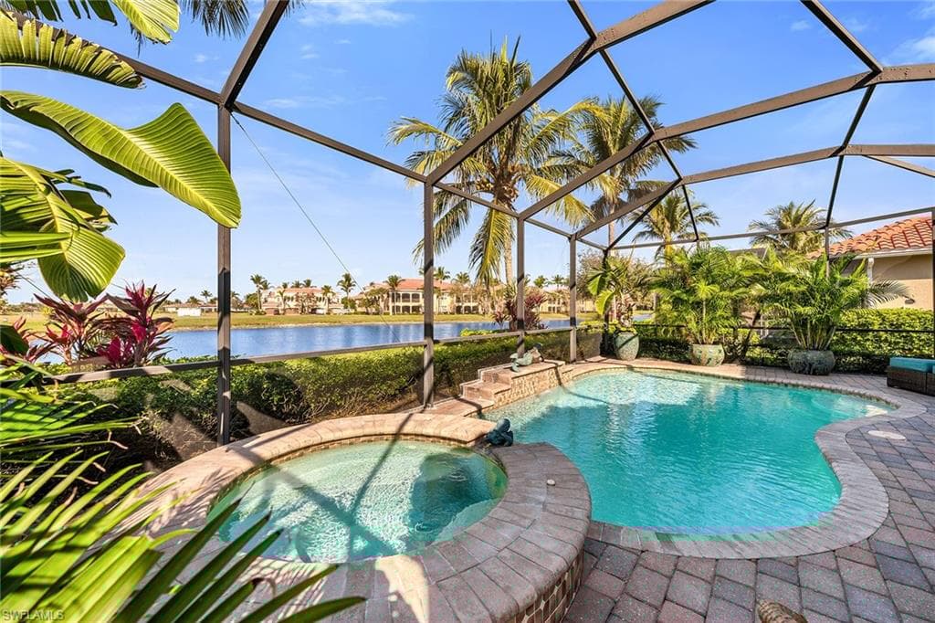 9205 Campanile Cir, Naples, FL 34114-36
