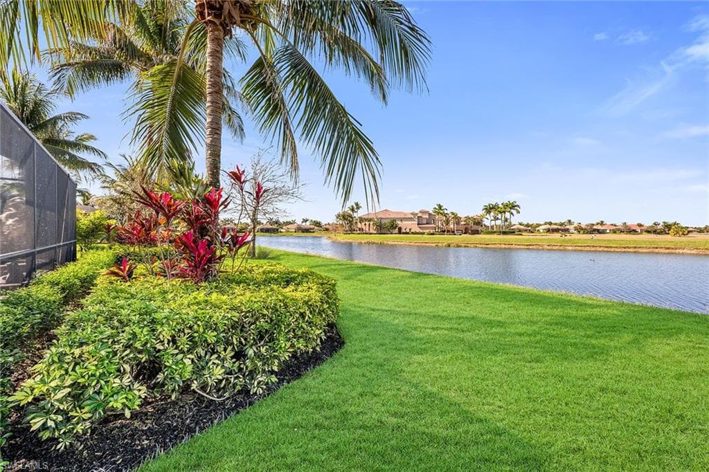 9205 Campanile Cir, Naples, FL 34114-4