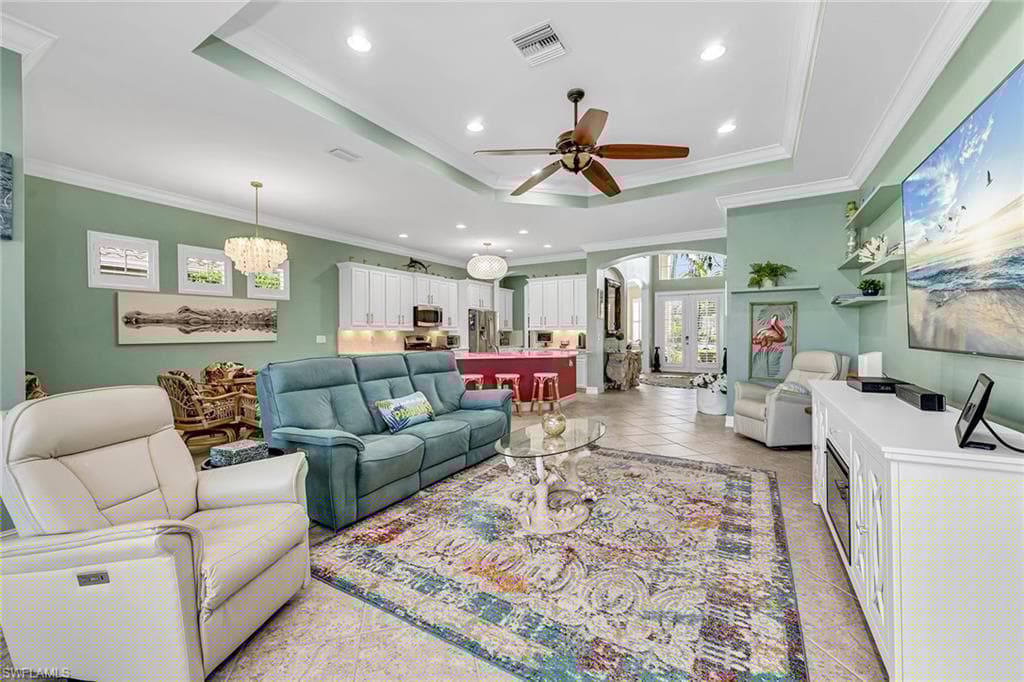 9205 Campanile Cir, Naples, FL 34114-7