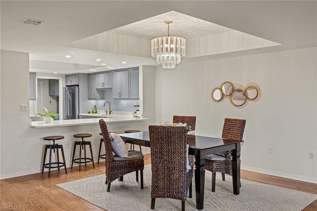6075 Pelican Bay Blvd 202, Naples, FL 34108-7