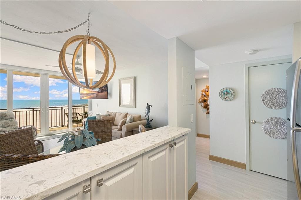 180 Seaview Ct 911, Marco Island, FL 34145-14