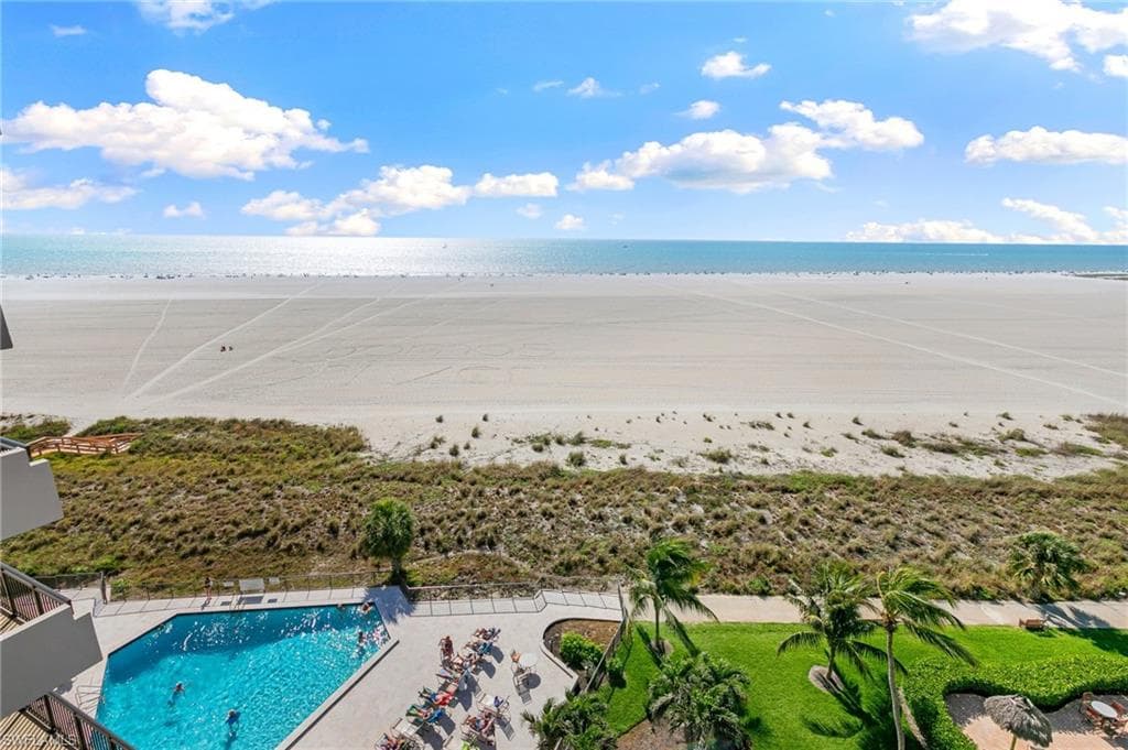 180 Seaview Ct 911, Marco Island, FL 34145-26