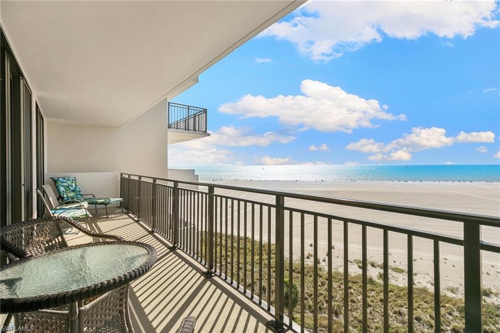 180 Seaview Ct 911, Marco Island, FL 34145-2