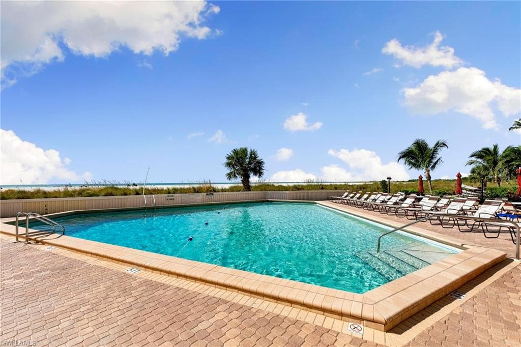 180 Seaview Ct 911, Marco Island, FL 34145-30