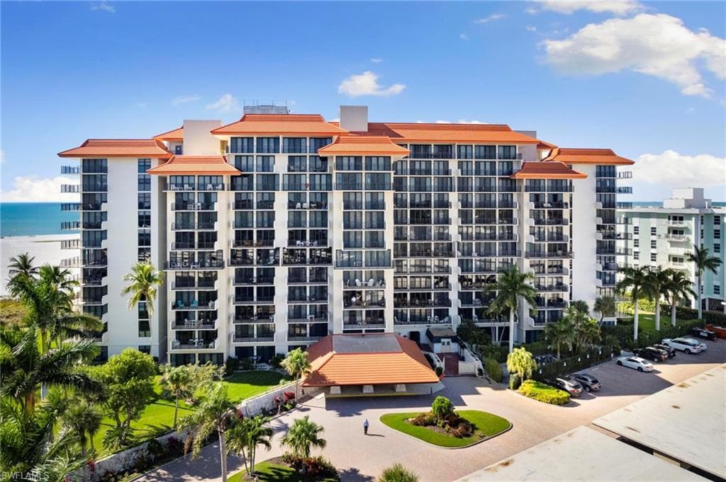 180 Seaview Ct 911, Marco Island, FL 34145-32
