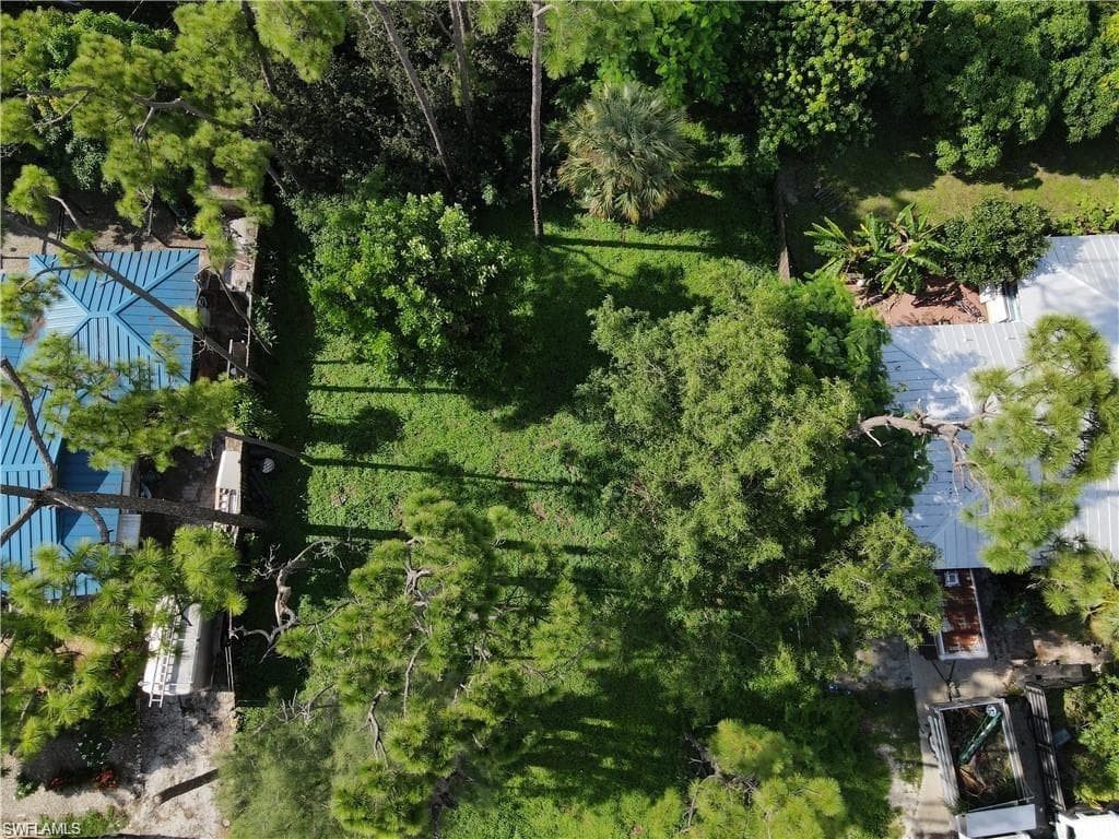 10681 Rogers Ln, Bonita Springs, FL 34135-3