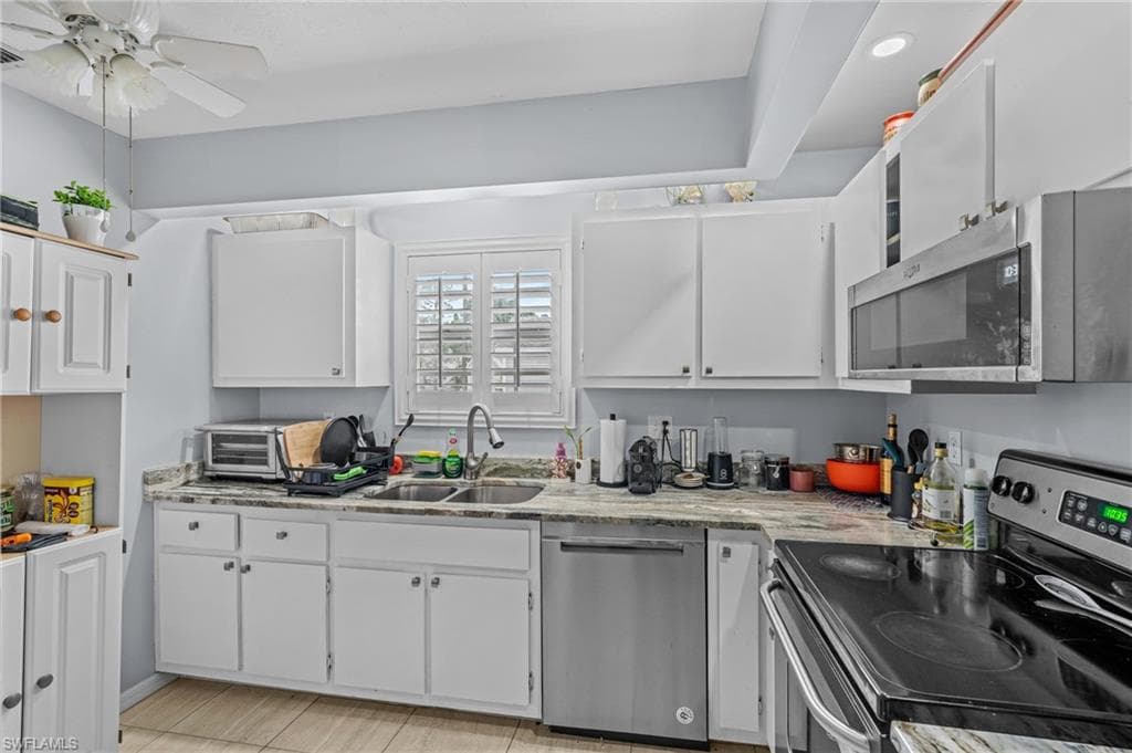 159 Bristol Ln B, Naples, FL 34112-12
